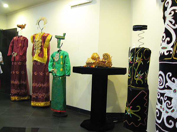 バリ ヌサドゥア シアター内展示品