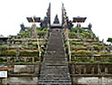ブサキ寺院 Pura Besakih