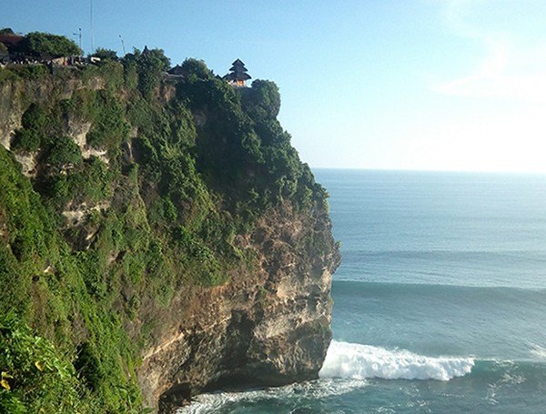 ウルワトゥ寺院 Pura Uluwatu