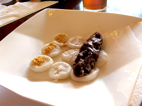 丼呑(ドンドン)の白玉